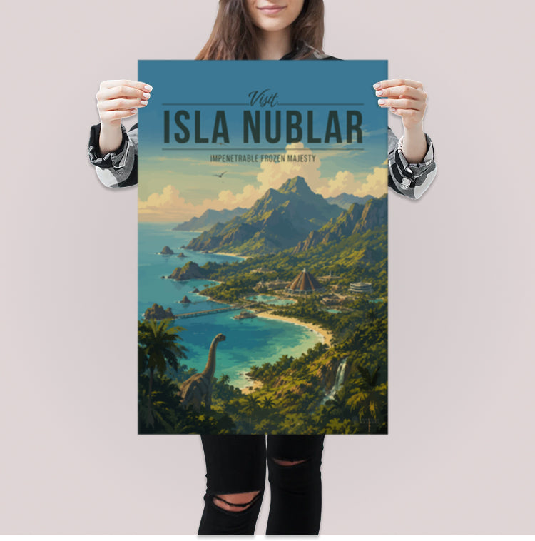 isla-nublar-girl_holding