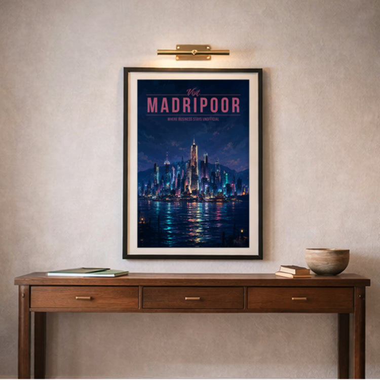 madripoor-small_desk